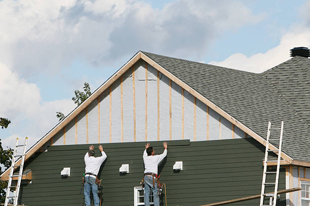 Professional Siding Installation technician working in Skippack, PA